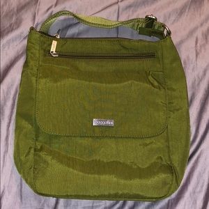 Baggallini small crossbody